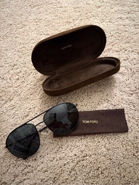 Tom Ford Black Aviator Sunglasses with Brown Case